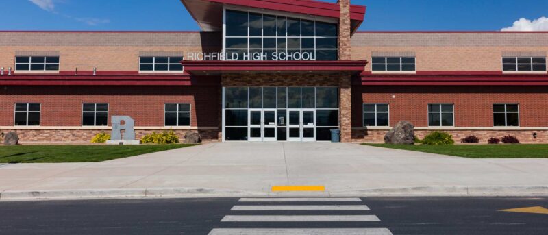 Richfield High 190531 024 1